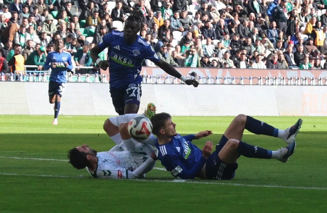 Konyaspor Kasımpaşa maç skoru kaç kaç? 3 penaltıdan biri VAR’dan döndü