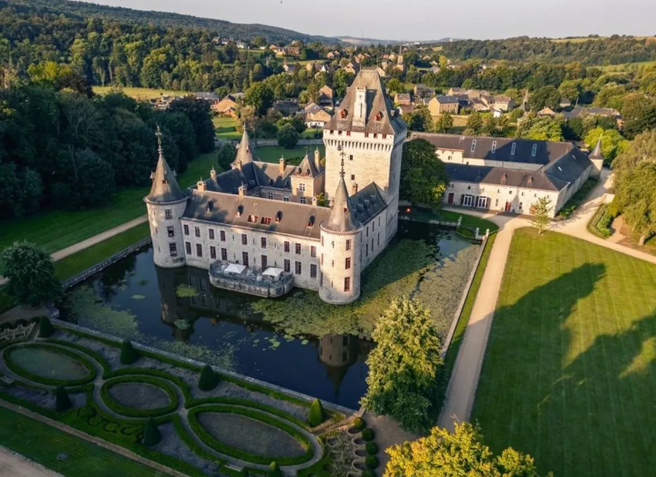 The Traitors Türkiye'nin ikinci tanıtım fragmanı gündeme bomba gibi düştü! Herkesin gün saydığı The Traitors Türkiye yarışması için geri sayım başladı!