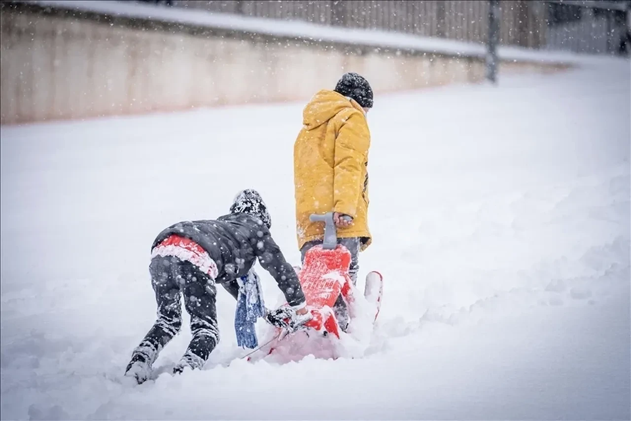 Yarın okullar tatil mi? 9 Mart Ordu kart tatili kararı