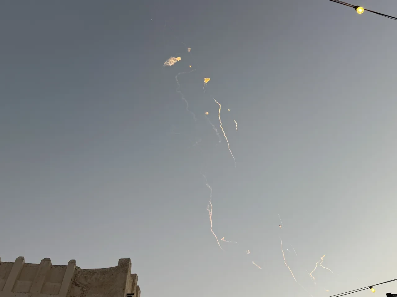 ABD ve İsrail saldırılarına misillemeyle karşılık veren İran'a Katar'dan sert tepki: İhanete uğradık!