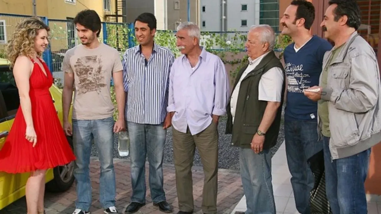 Akasya Durağı’nın senaryosu tamamlanıyor! İbrahim Ethem Aşkın ilk bölümü paylaştı