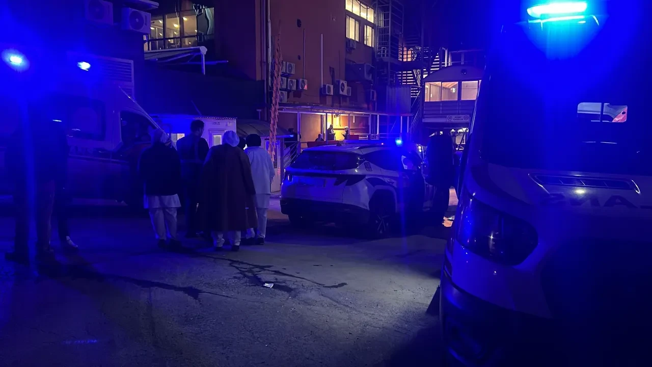 Avcılar'da kimyasal alarm: Çamaşır suyundan 8 kişi zehirlendi