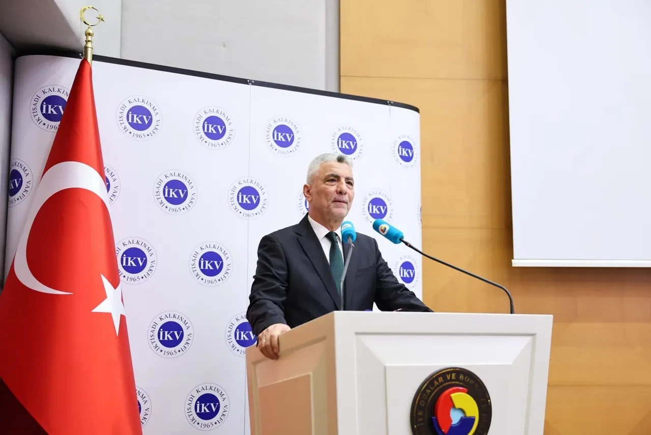 Bakan Bolat duyurdu: AB ile ticarette 30 yılda 9 kat artış