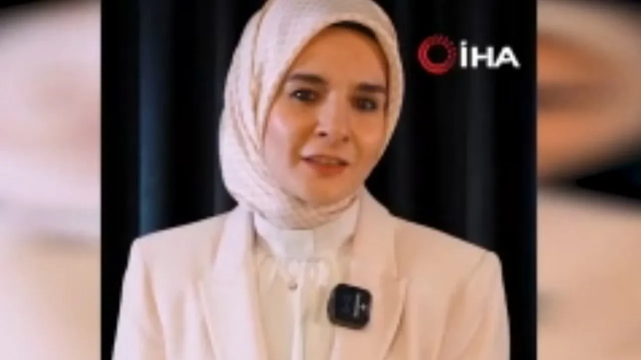 Bakan Göktaş çocuklara seslendi: Dijital dünyada konuştuğunuz insanlara dikkat!