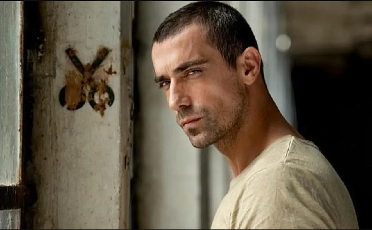 Doktor Başka Hayatta dizisinin Doktor İnan Kural'ı kimdir? İnan Kural'ı üstlenen İbrahim Çelikkol'un dizileri, evliliği ve yaşı merak edildi!