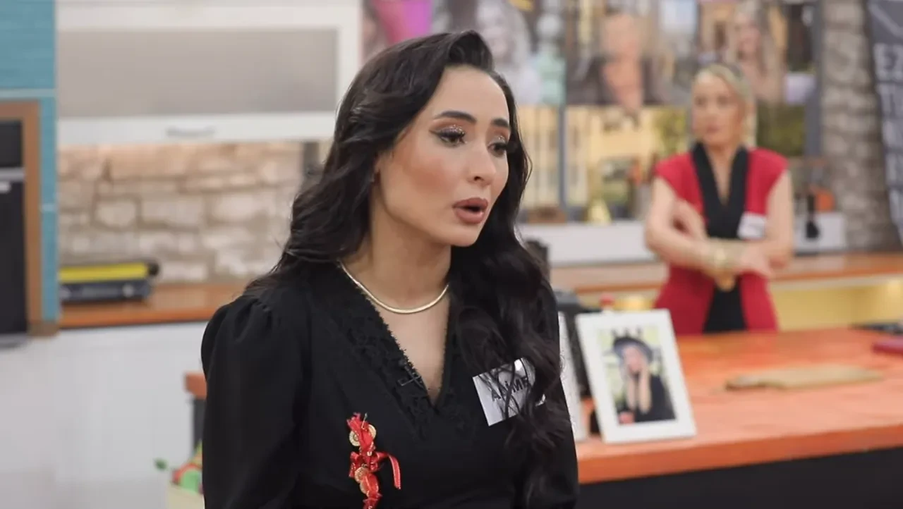 Gelinim Mutfakta'da Ayten ve Alime'den tüyolaşma düellosu! Gelinlerden karşılıklı sert sözler peş peşe geldi