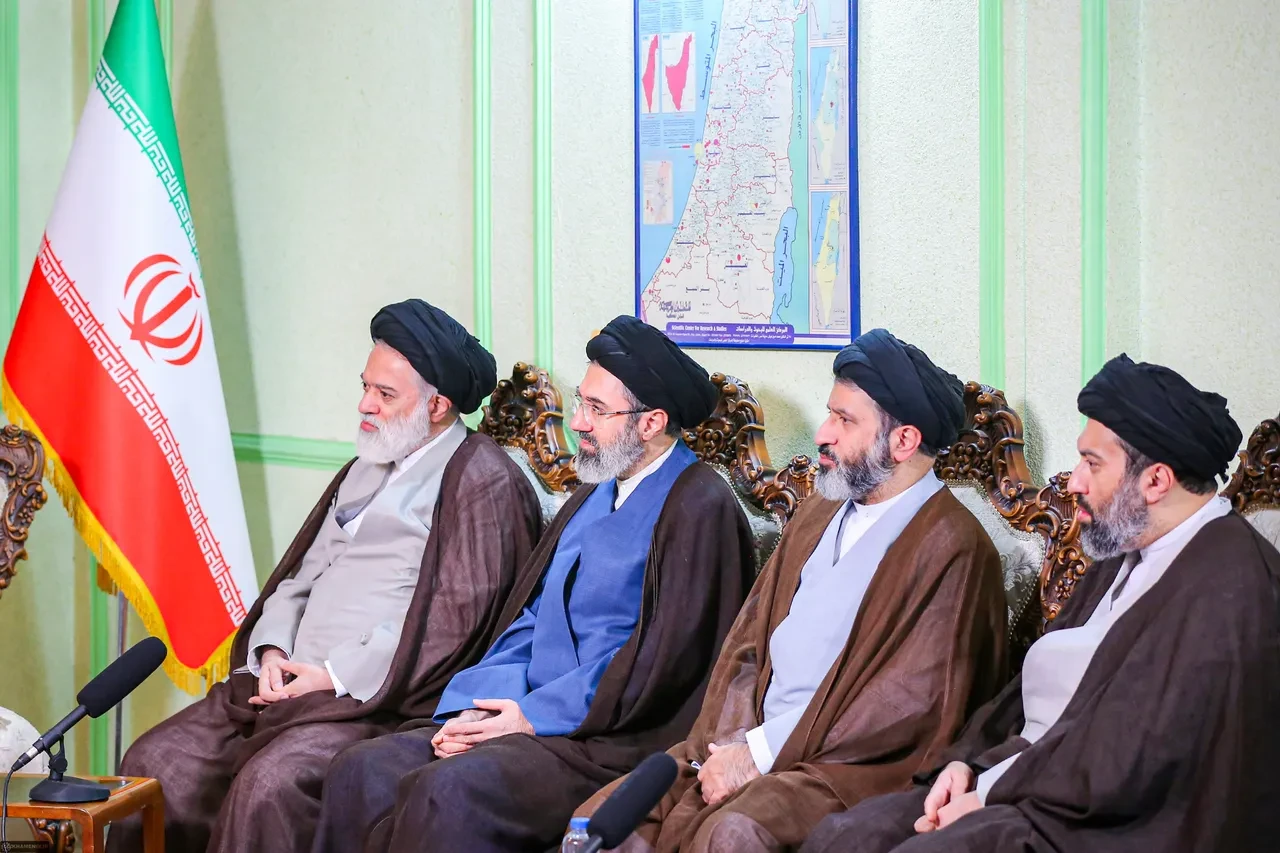 İran'ın yeni dini lideri Mücteba Hamaney oldu