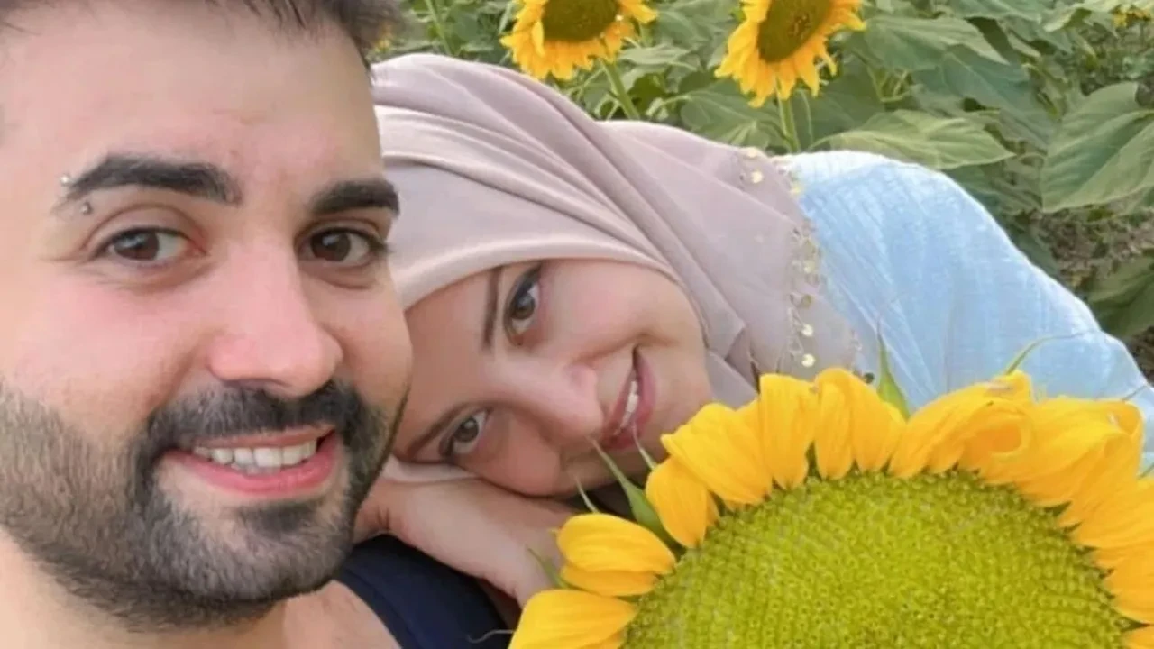 Kadir Ezildi’nin pastasındaki bebek detayı dikkat çekti! Gamze Türkmen'in hamilelik iddiaları güçlendi