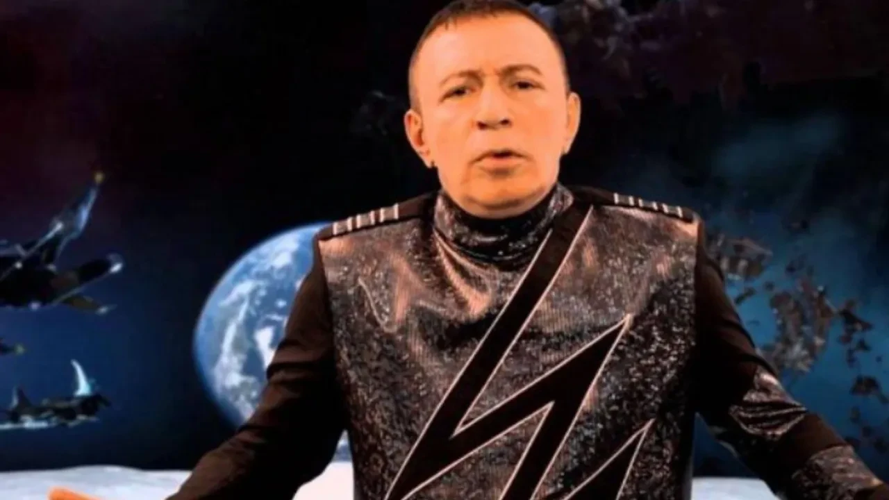 Mustafa Topaloğlu seyircisiyle tartıştı! Uyarıya sinirlenip sahneyi terk etti