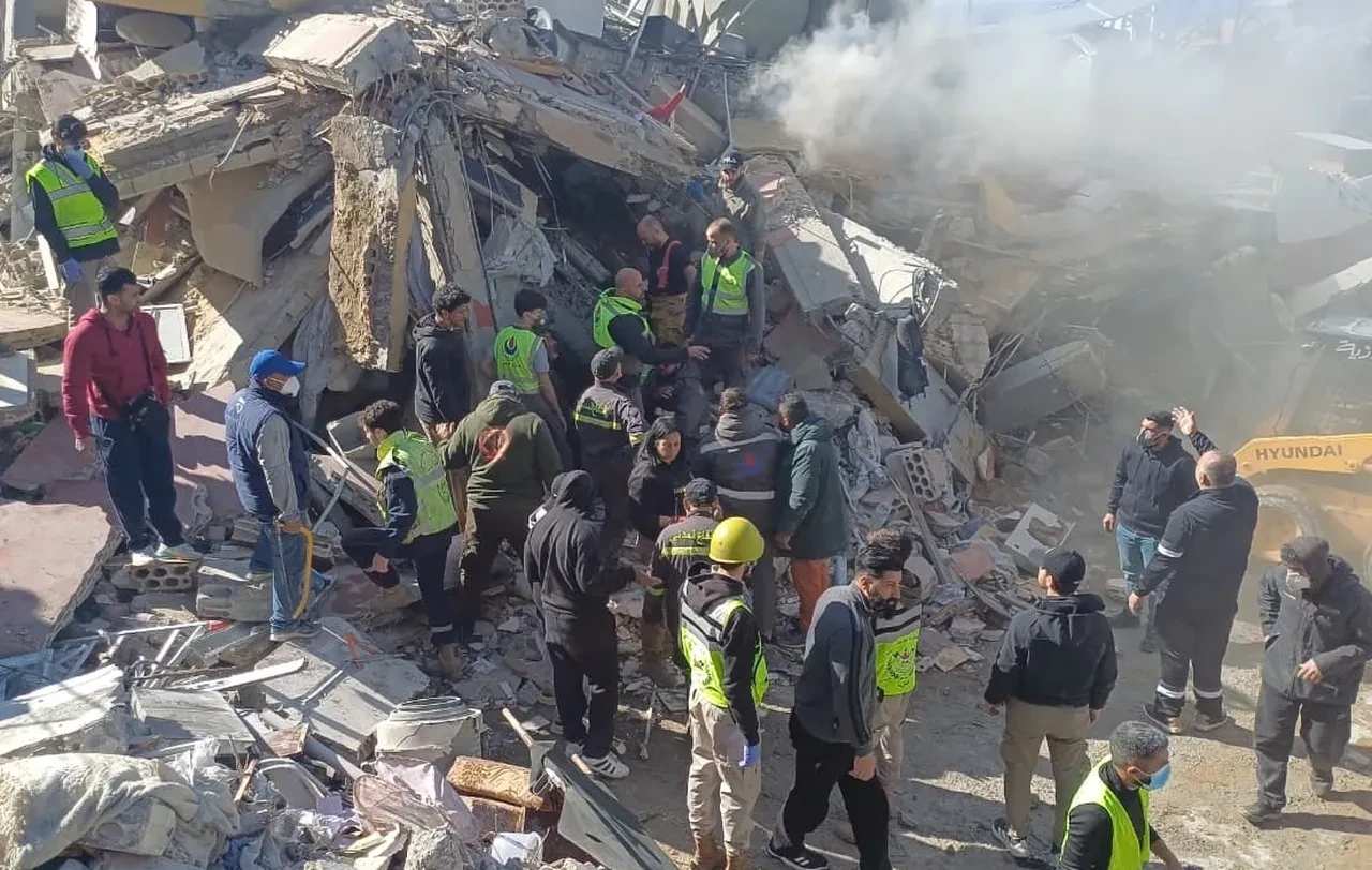 Orta Doğu'da savaş genişledi! İsrail hem İran'ı hem Lübnan'ı vuruyor: Can kaybı her saat artıyor