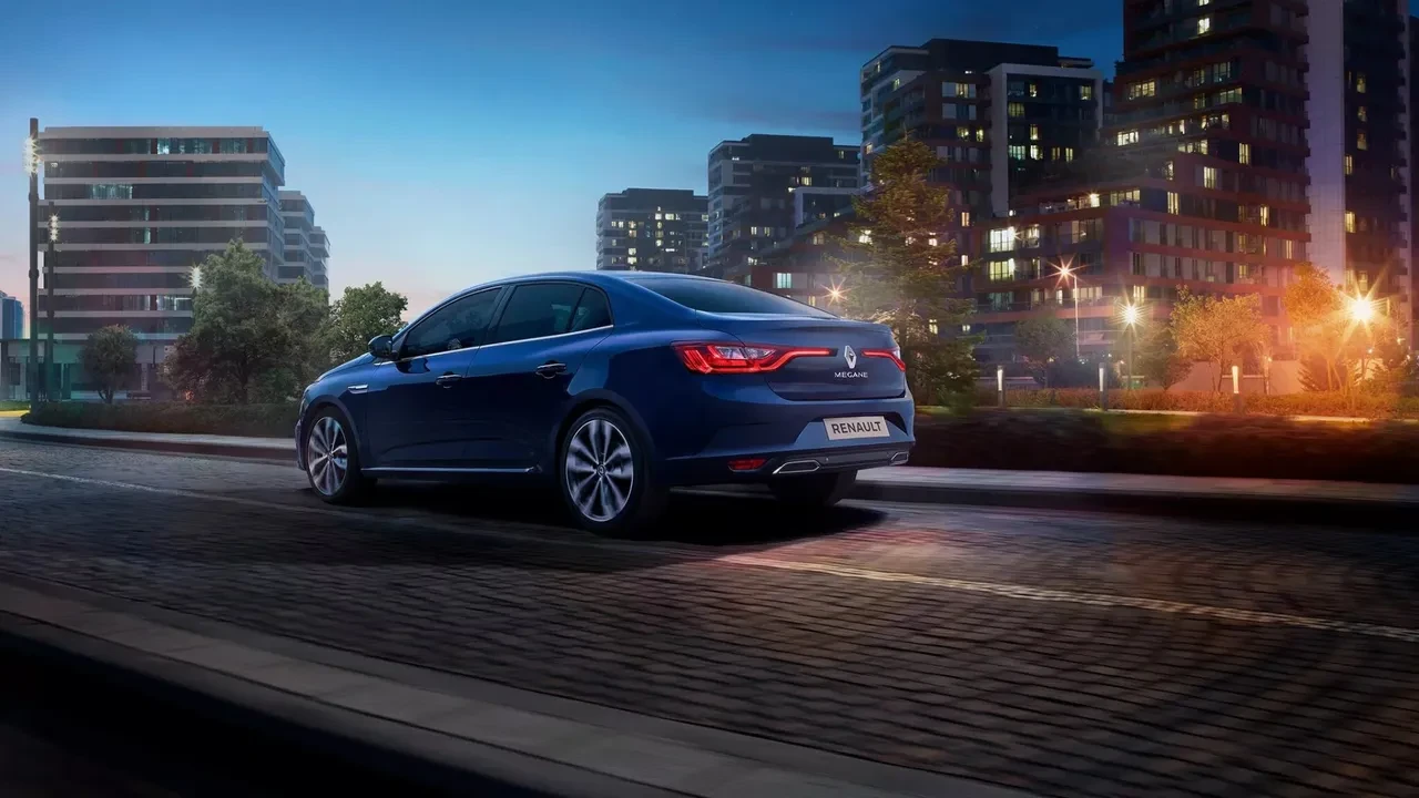 Renault Mart 2026 fiyat listesi yayınlandı! Renault Clio, Captur, Megan, Duster fiyatları alıcıya göz kırptı