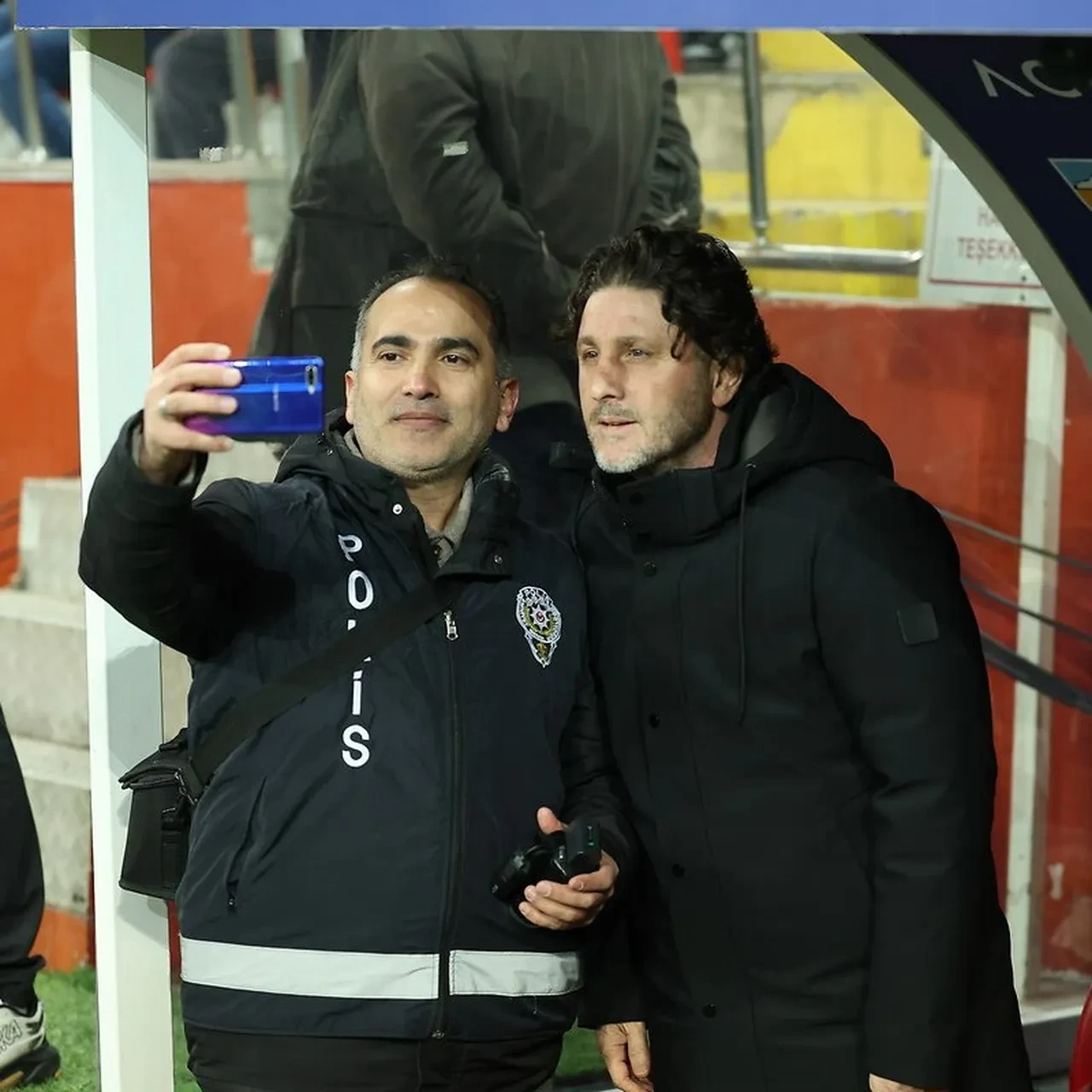 Trabzonspor Kayserispor deplasmanında da kazandı ve Fenerbahçe'yi takibini sürdürdü!