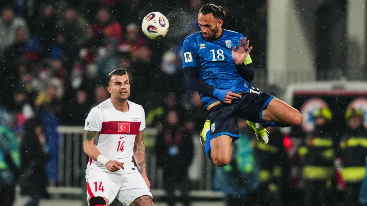 24 yıllık hasret bitti, Türkiye Dünya Kupası yolunda! Dünya basını 'Bizim Çocuklar'ı manşetlerine taşıdı