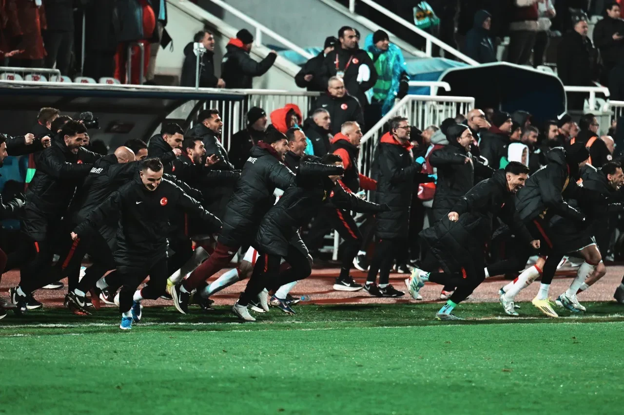 A Milli Takım'ın tarihi Kosova zaferinden en özel anlar!