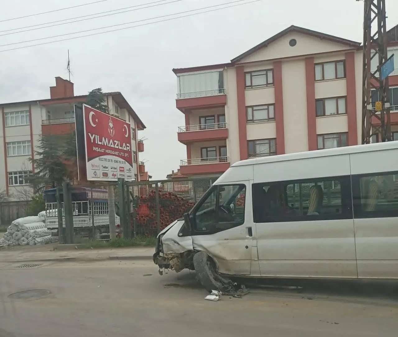 Başkentte zincirleme trafik kazası! Kazada yaralılar var