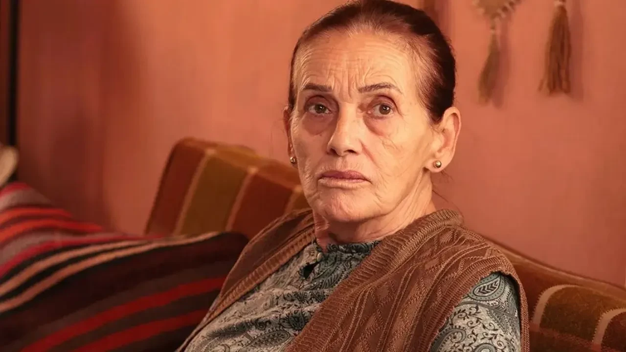 Çirkin dizisinin Cennet'i kimdir? Çirkin dizisi Cennet kaç yaşında?