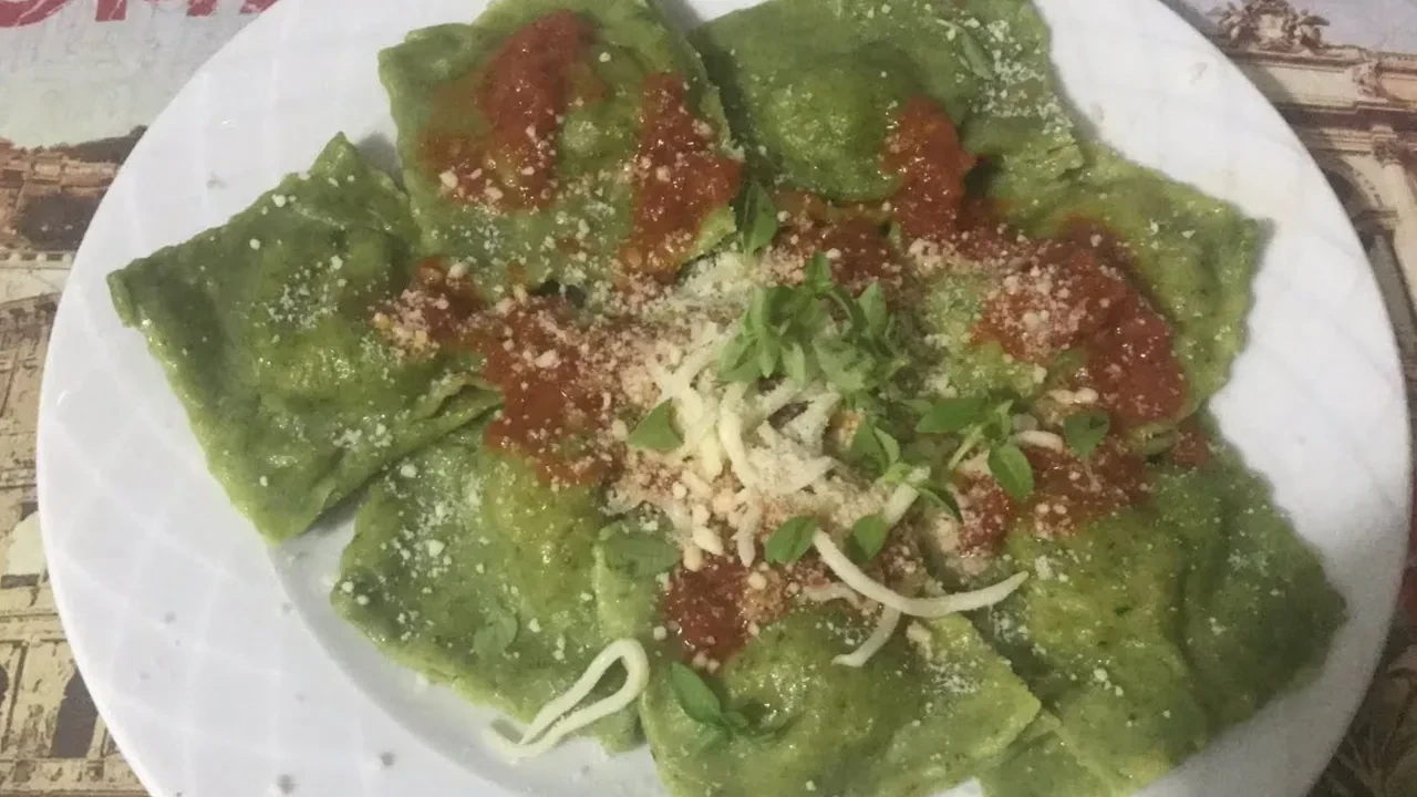 Gelinim Mutfakta Zümrüt Mantı nasıl yapılır? Yeşil rengi bu tarifle tam oturacak