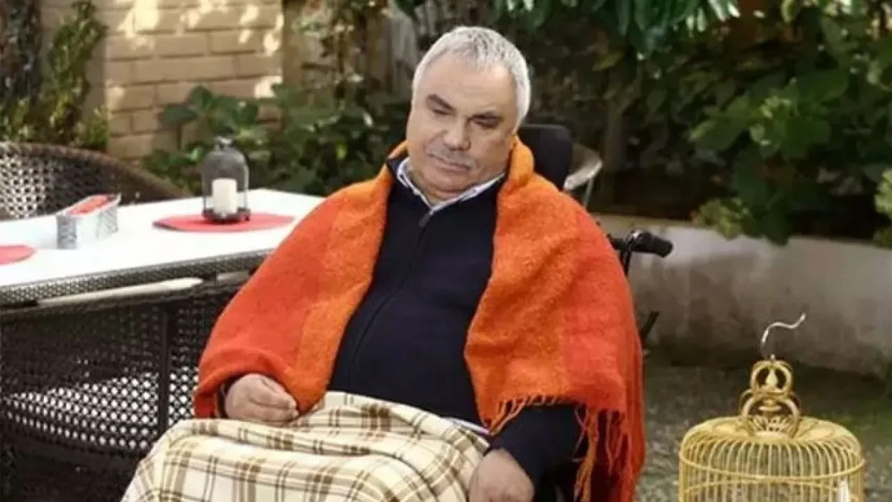 Halil Ergün'den heyecanlandıran Yaprak Dökümü açıklaması! Ali Rıza Bey geri mi dönüyor?