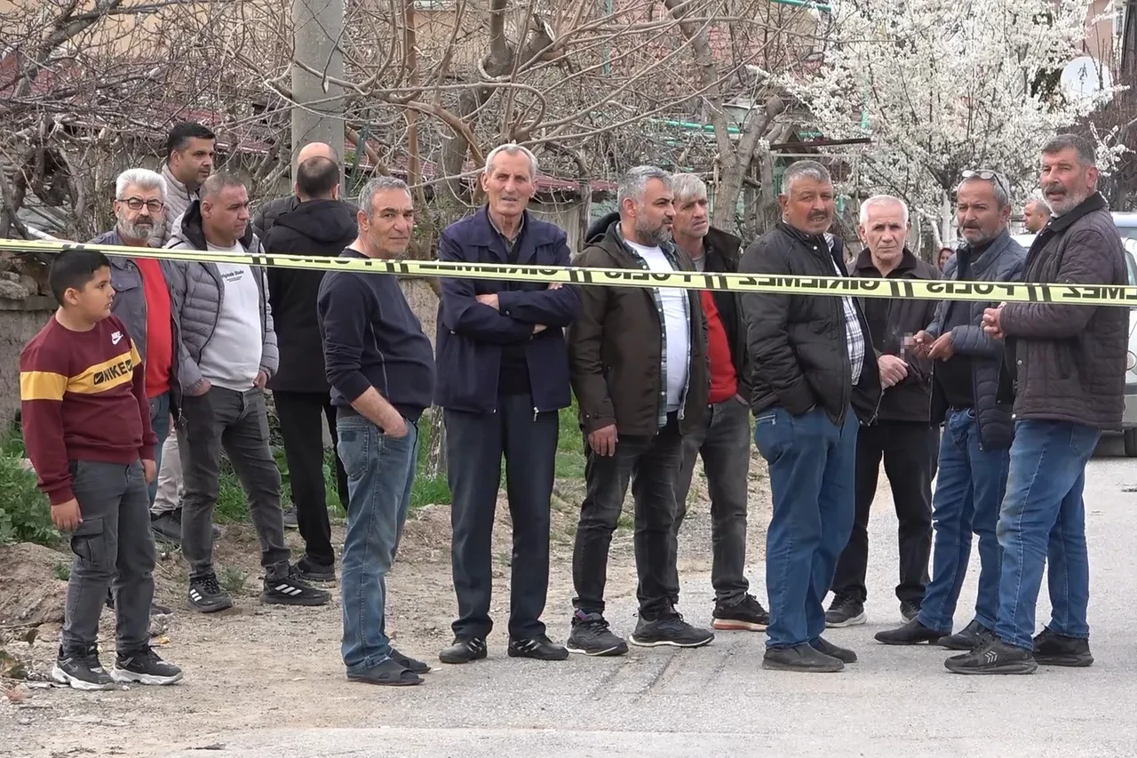 Kırıkkale'de kan donduran cinayet! İki kardeş babalarını öldürdü