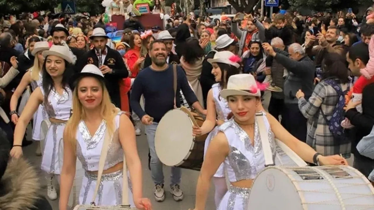 Portakal Çiçeği Festivali 2026 başladı mı? Portakal Çiçeği Festivali 2026 hangi ünlüler geliyor? Portakal Çiçeği Festivali 2026 hangi şehirlerde var?