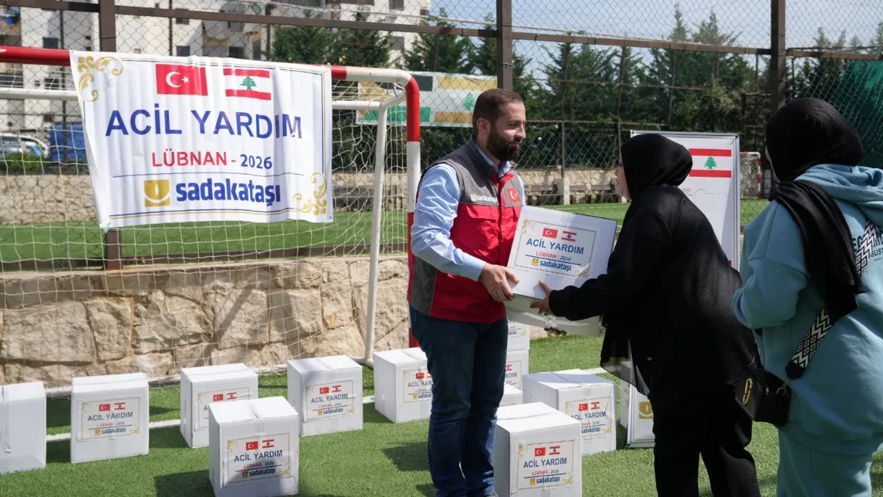 Sadakataşı Lübnan’a acil yardım ulaştırdı