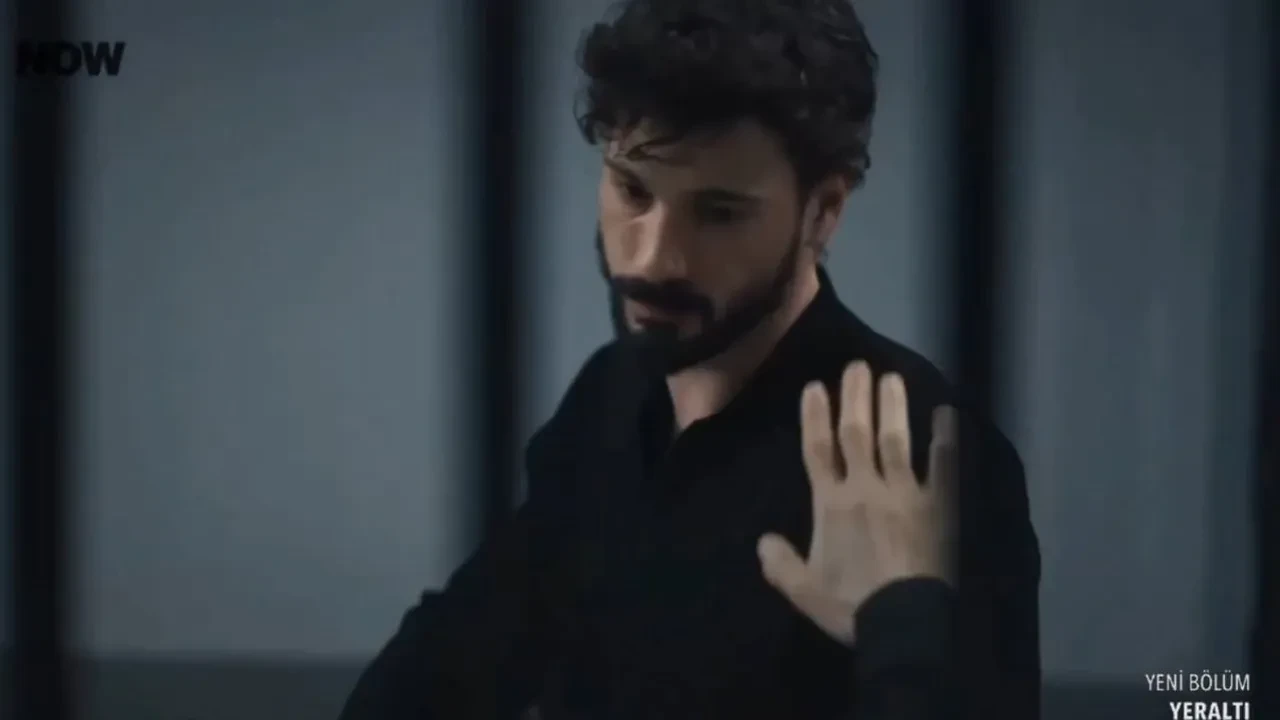 Uraz Kaygılaroğlu ve Deniz Can Aktaş’ın sahnesi gündem oldu! Yeraltı 10. Bölümüyle nefesleri kesti