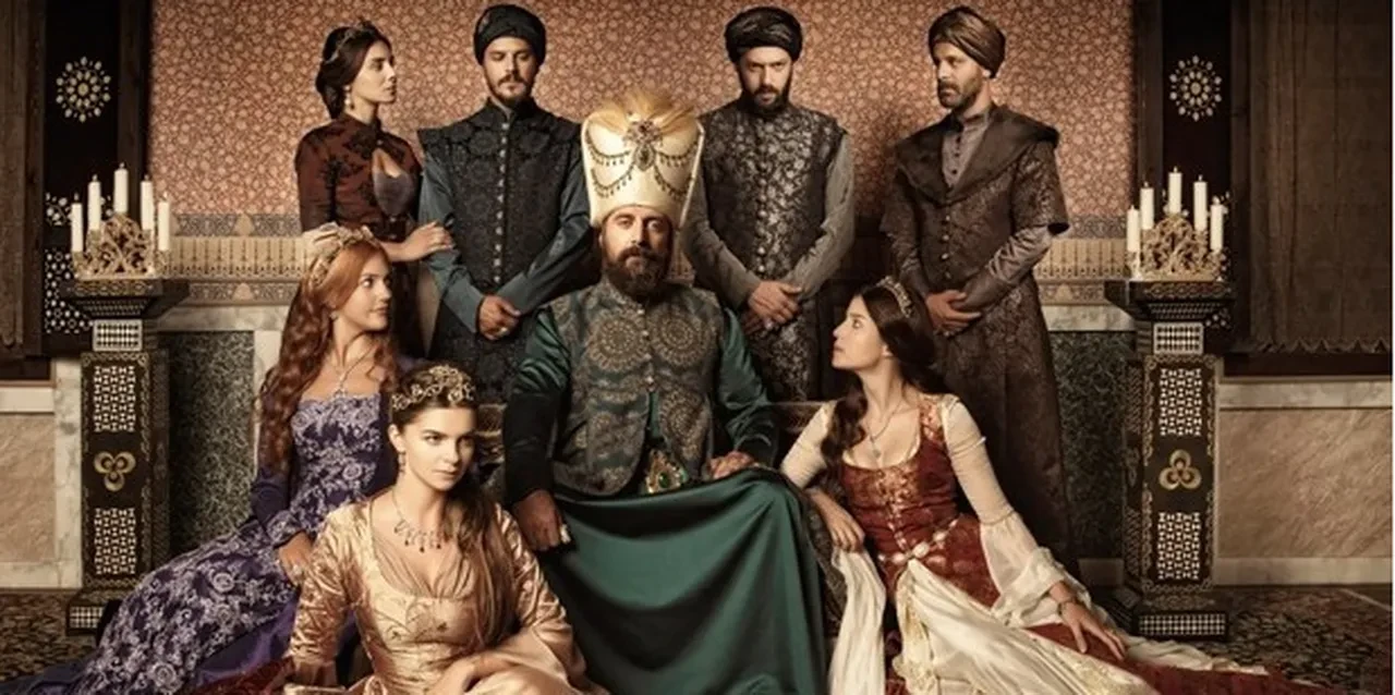 Yeni Muhteşem Yüzyıl geliyor! Yağmur ve Durul Taylan kardeşler hazırlıklara başladı 