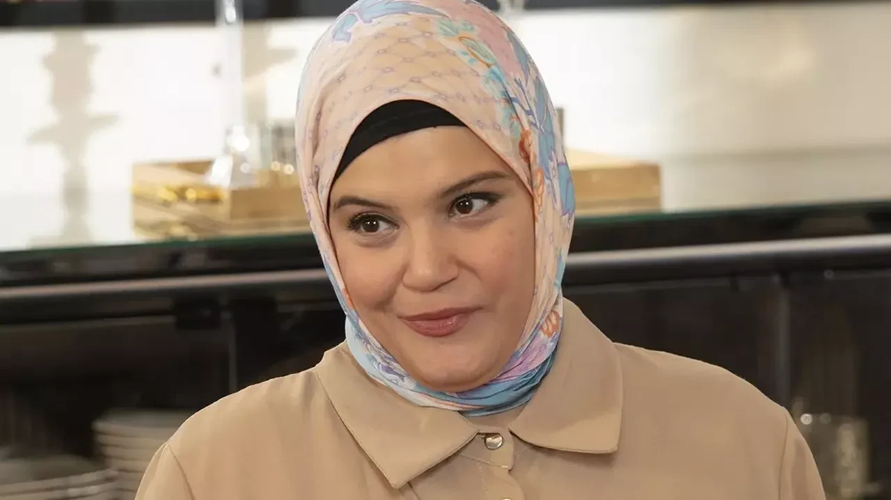 Feyza Civelek'ten şaşırtan anne torpili açıklaması! Kızılcık Şerbeti Nilay'ı eleştirenleri yaylım ateşine tuttu