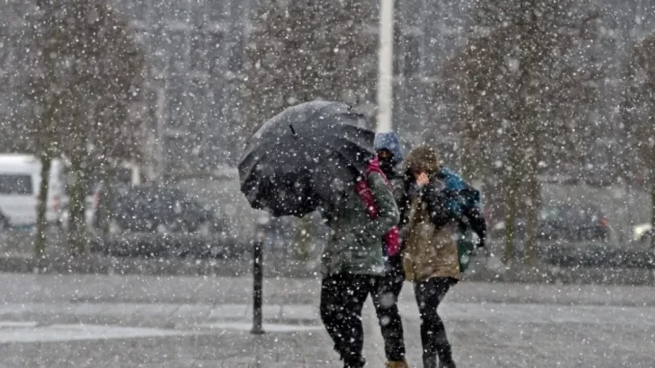 Hatay'da okullar tatil mi 10 Nisan Cuma ders var mı?