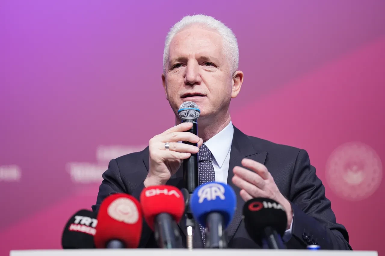 İstanbul'da öğrencilere aylık 2 bin TL kantin desteği: Vali Gül şartları açıkladı