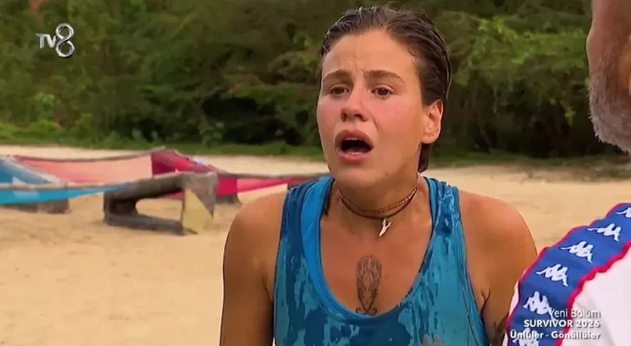 Lina'nın büyük ayıbı: Nagihan Karadere'yi anneliğinden vurmaya çalıştı! Kavgada söylenmeyecek laflarla Nagihan'ı gözyaşlarına boğdu