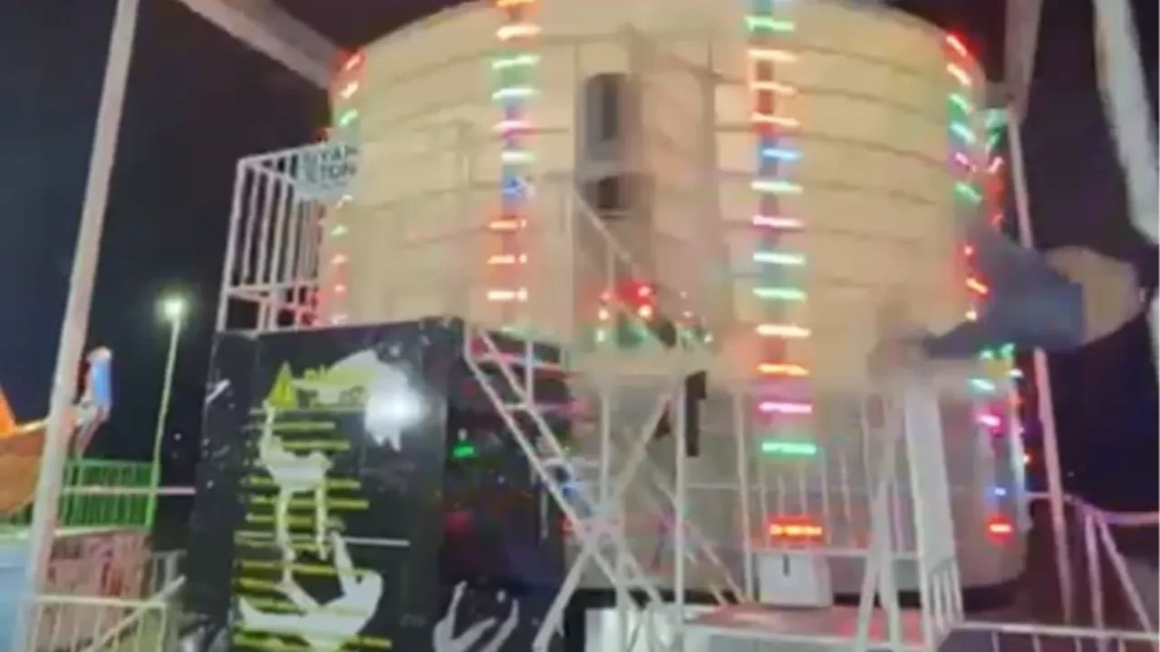 Lunaparkta dehşet anları! 'Sıfır yer çekimi' oyun aletinden böyle düştü: İşte korkunç anlar 