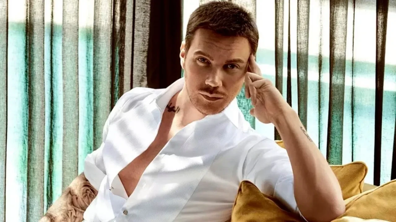 Milli Takım için marş yazan Sinan Akçıl’dan sert açıklama! “Yalan haberlere inanmayın”