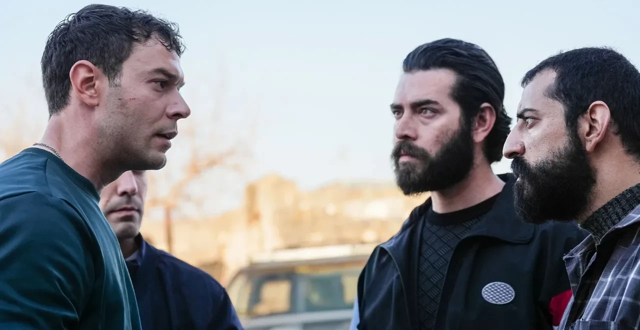 Sevdiğim Sensin'de Civan itiraf etti: Derya yaşıyor! Sevdiğim Sensin dizisi son bölüm izleyenlerin nefesini kesti