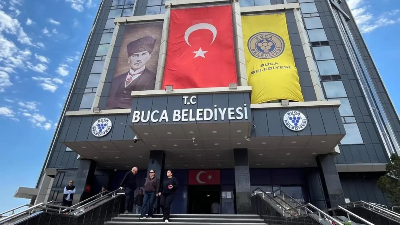 SGK'dan Buca Belediyesi'ne inceleme! İşe gitmeden maaş mı alındı?