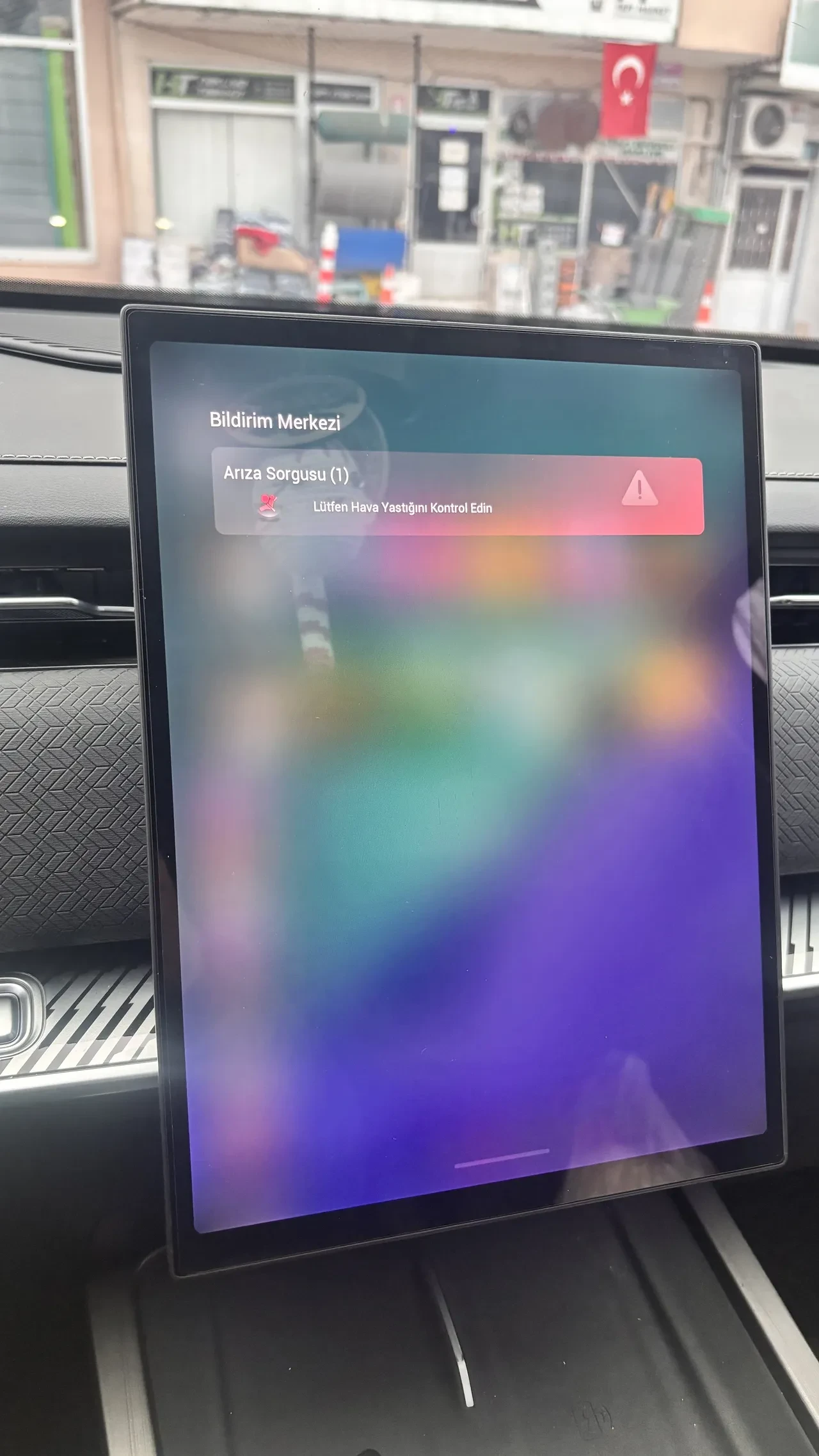 Sıfır diye aldığı SUV otomobilde hata zinciri: Ağır hasarlı kazada pes dedirten olay