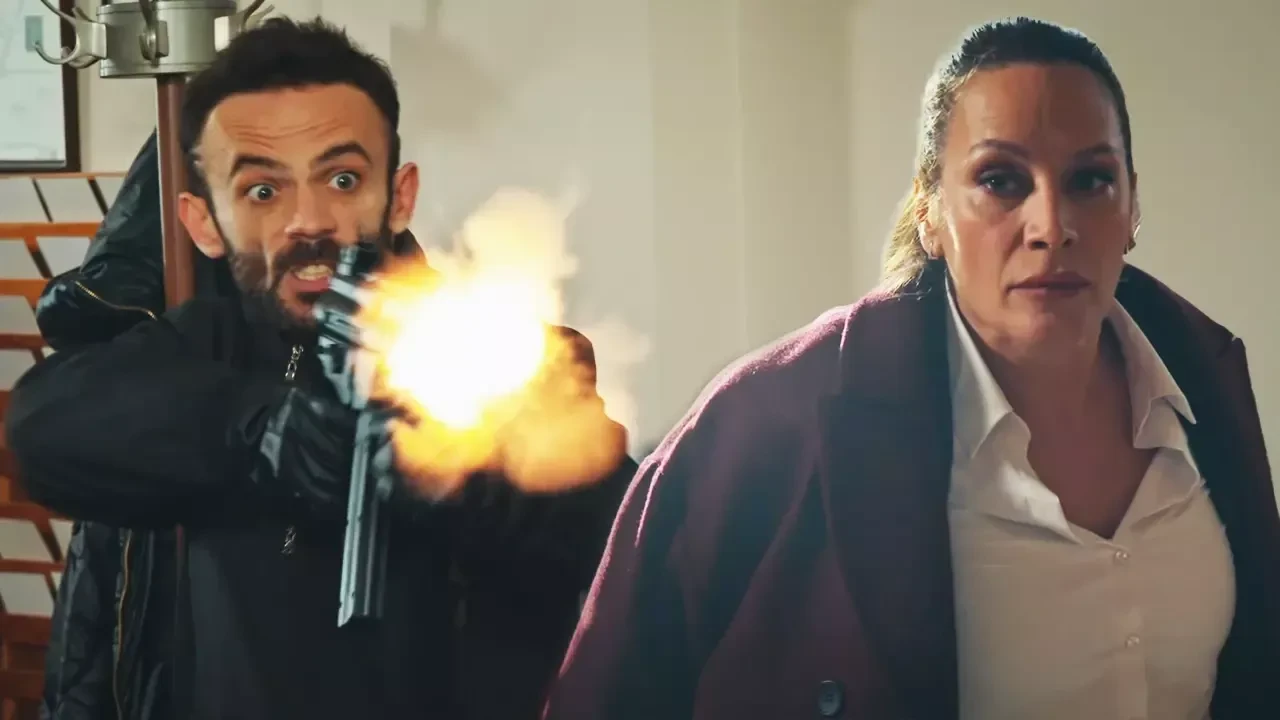 Arka Sokaklar 746. bölümde büyük çatışma! Arka Sokaklar yeni bölüm Rıza Baba'ya ne olacak, gözaltına mı alındı?