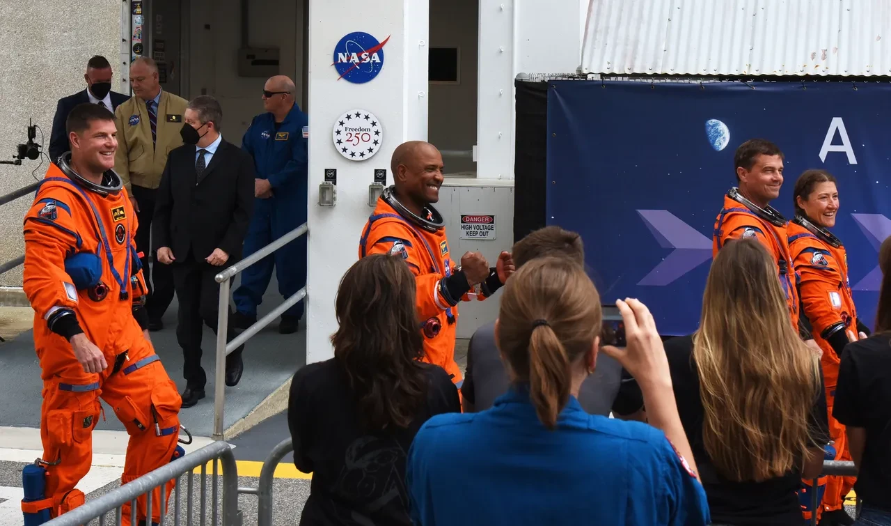 Ay'a yolculuk görevi sona erdi: Artemis 2 Dünya'ya döndü