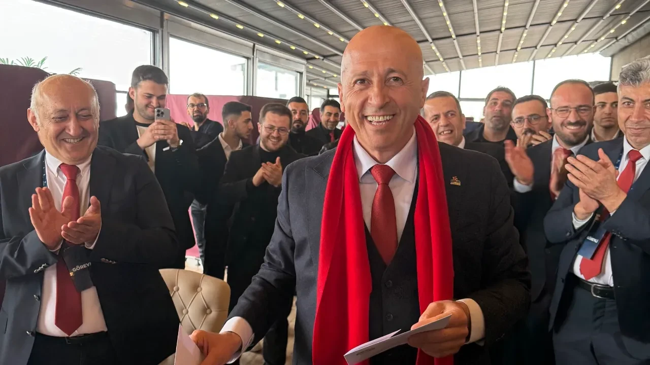 Doğu Anadolu İhracatçı Birliği’nde yeni başkan Ömer Madırlı oldu