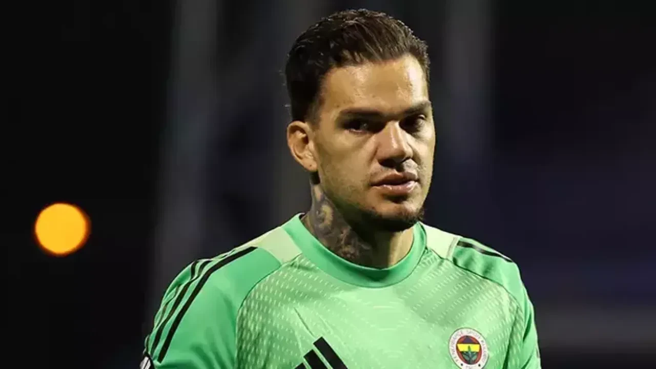 Ederson eleştirilere cevap verdi: 
