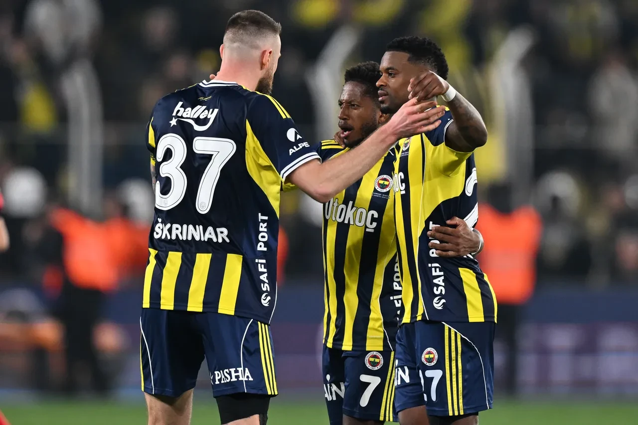 Fenerbahçe, zorlu Kayserispor deplasmanında! İşte Tedesco'nun muhtemel ilk 11'i...