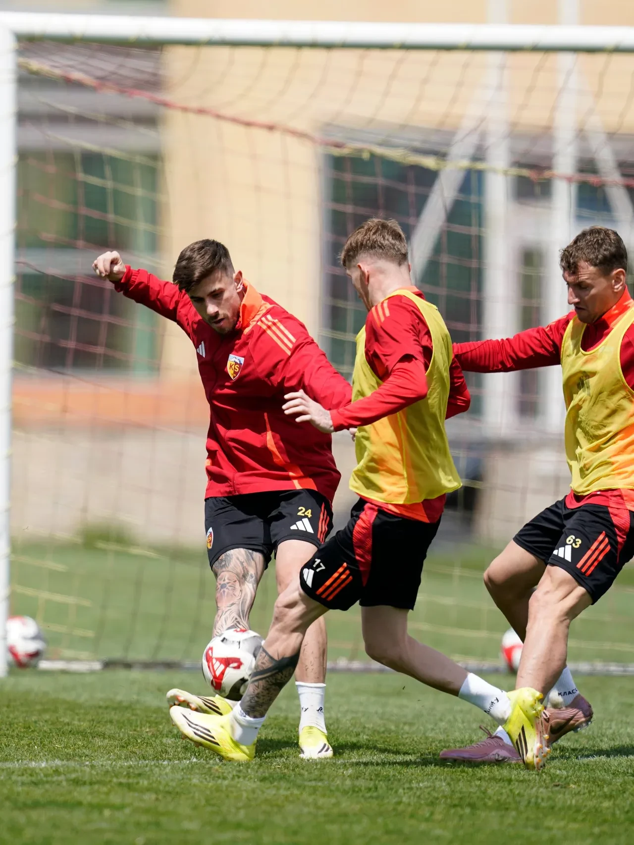 Fenerbahçe, zorlu Kayserispor deplasmanında! İşte Tedesco'nun muhtemel ilk 11'i...