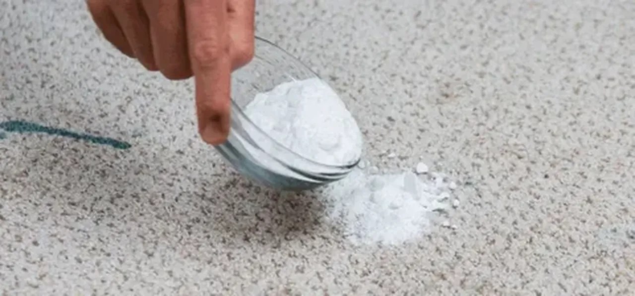 Halılara karbonat döküp süpürün! İşte temizlikteki ilk tüyo