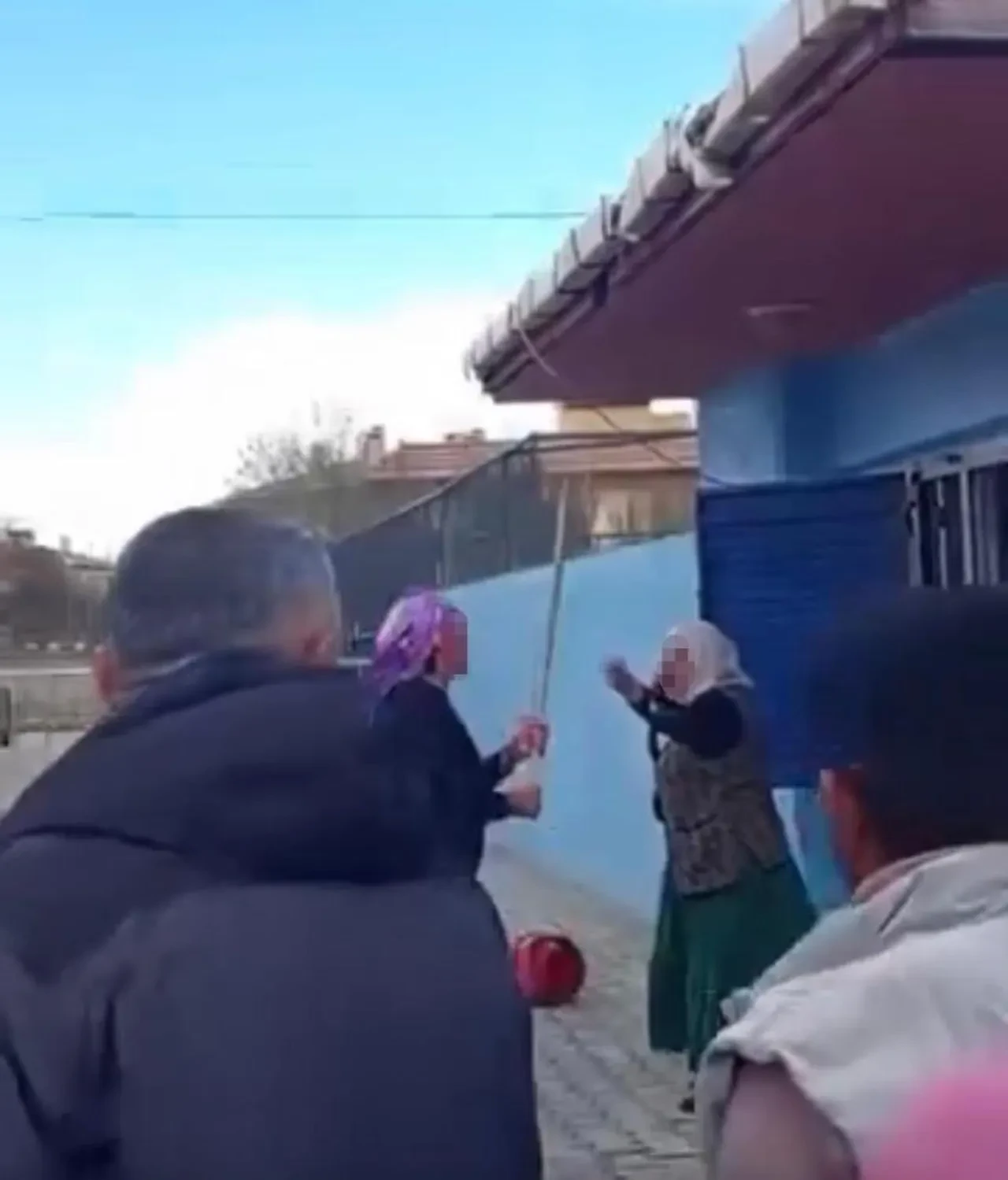 Iğdır'da okul bahçesinde kavga