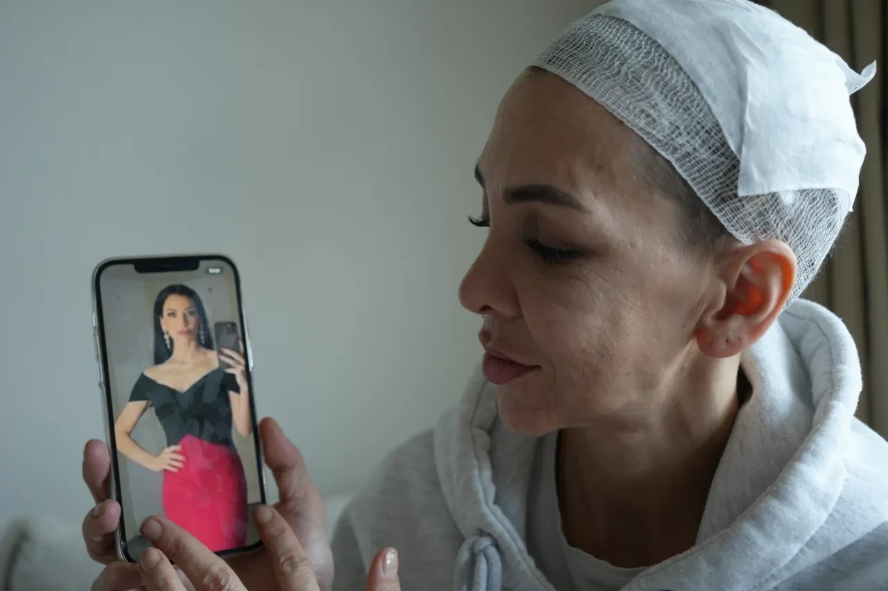 Küfür uyarısına vahşet: Anne ve oğlunu tanınmaz hale getirdiler!