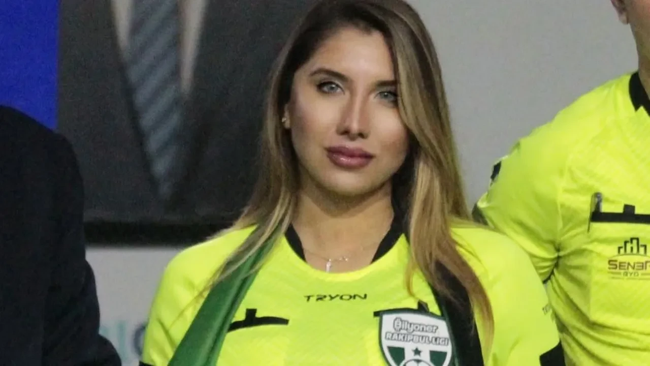 Elif Karaaslan kimdir, kaç yaşında, mesleği ne, aslen nereli? Elif Karaaslan neden gözaltında?