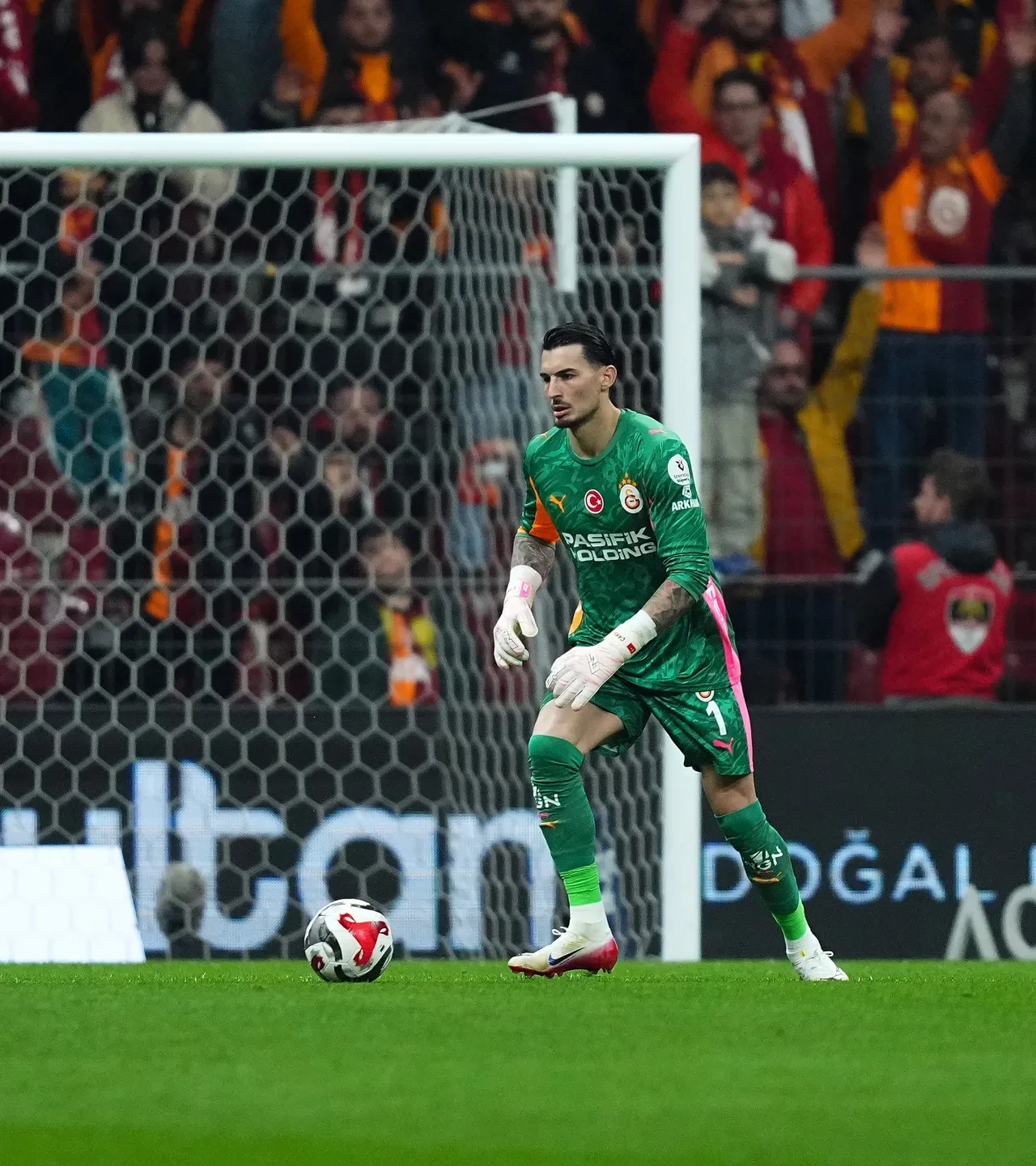Galatasaray Kocaelispor'a yine takıldı: Süper Lig'de şampiyonluk yarışı alev alev!
