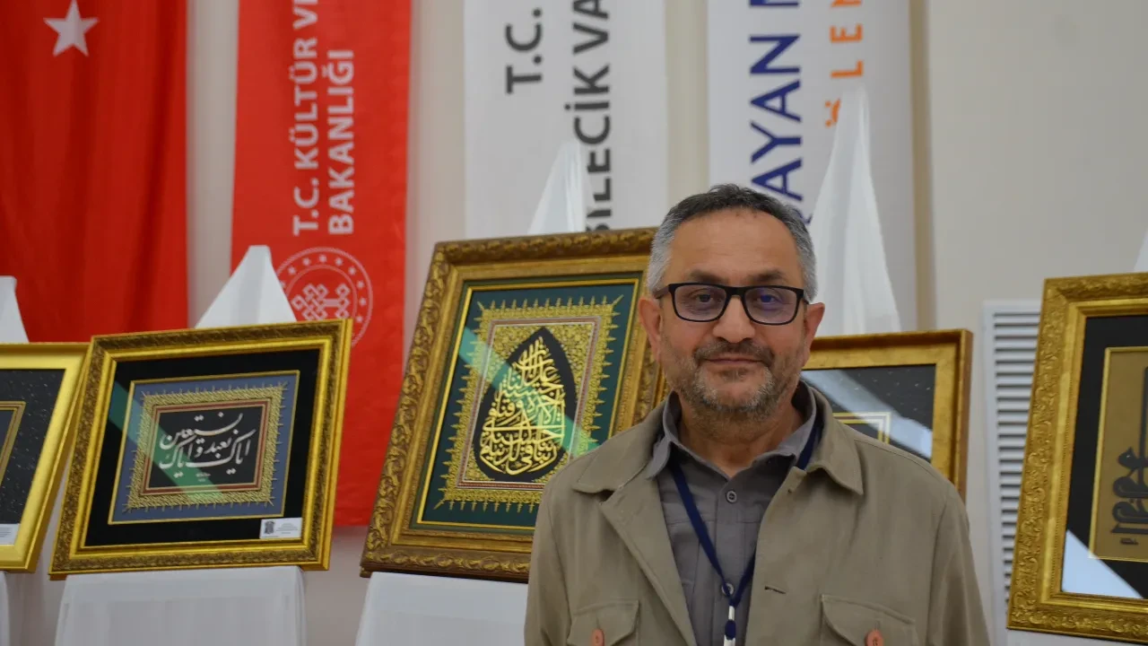Gündüzleri polis, akşamları naht sanatçısı! Eserleri cami ve türbelerde sergileniyor