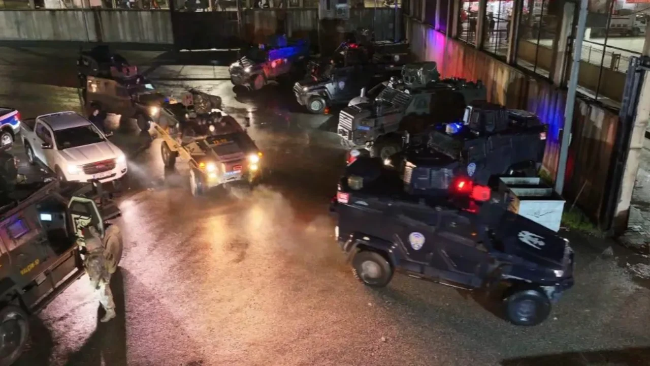 İki ilde eş zamanlı DEAŞ operasyonu: Finans ve eleman ağı deşifre oldu!