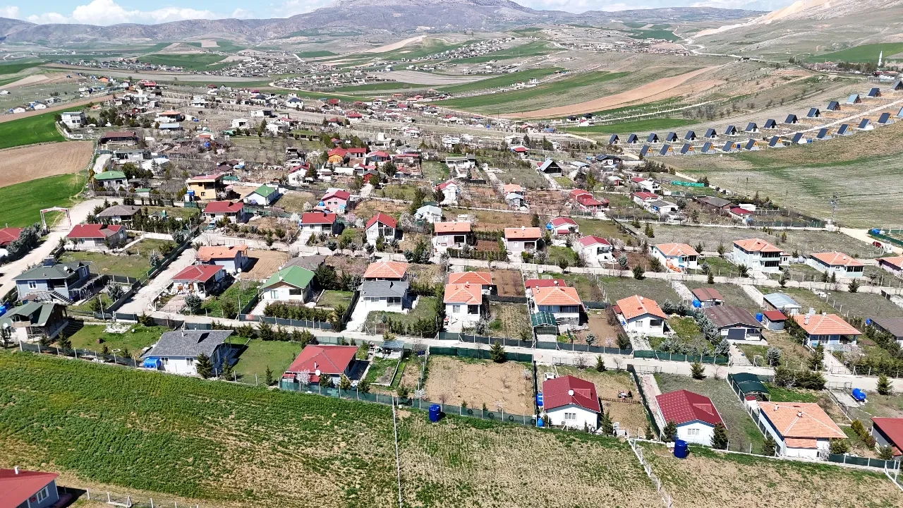 Kiradan kaçtı hobi bahçesine sığındı: Karar sonrası yıkım korkusu başladı